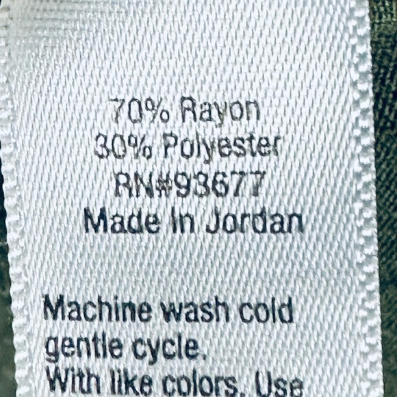 Women’s Ana Olive Green Short Sleeve Top - Picture 4 of 4